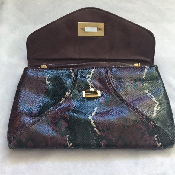 Clutch - Picture 2 of 5